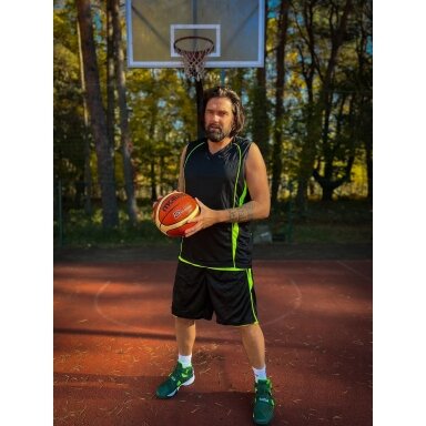 Krepšinio apranga juoda-salotinė su numeriais
